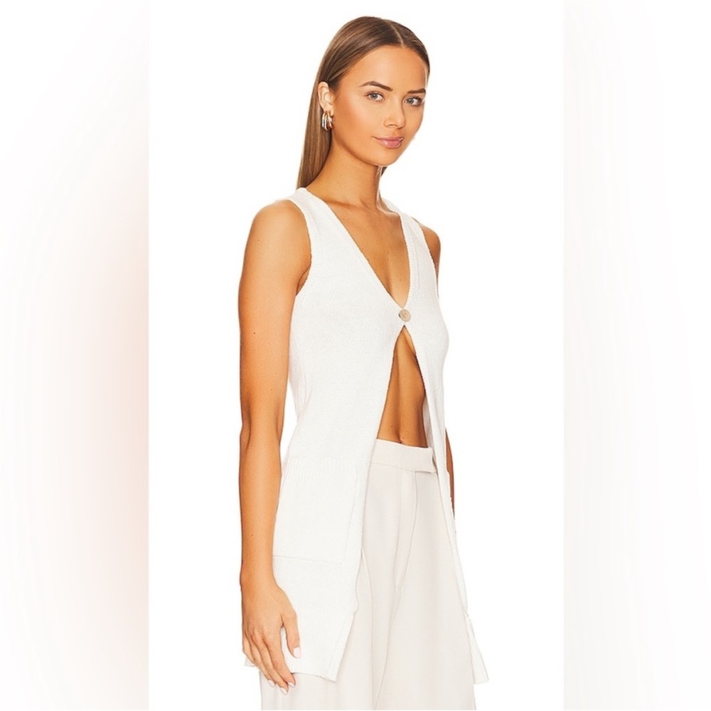 L'Academie White Sleeveless Tank Top with Cut Out Tie Front